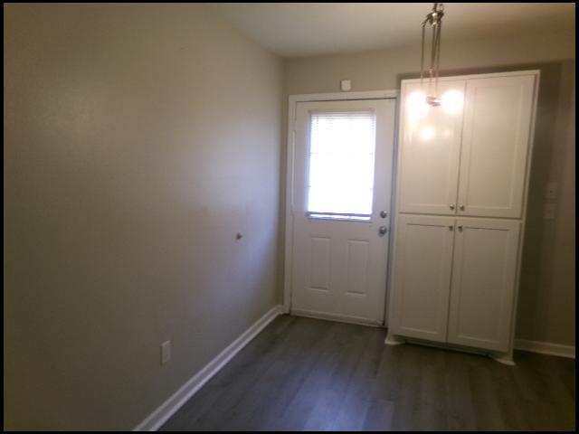 Building Photo - 101 Ellis Dr