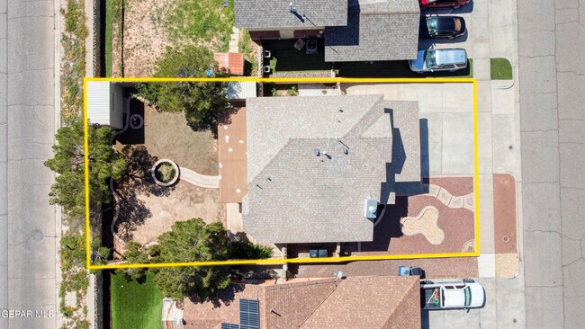 Building Photo - 12120 Desert Quail Ave