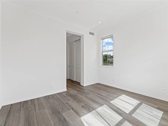 Building Photo - 101 Hemisphere