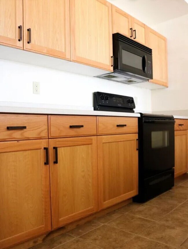 Building Photo - 901 Kearney St