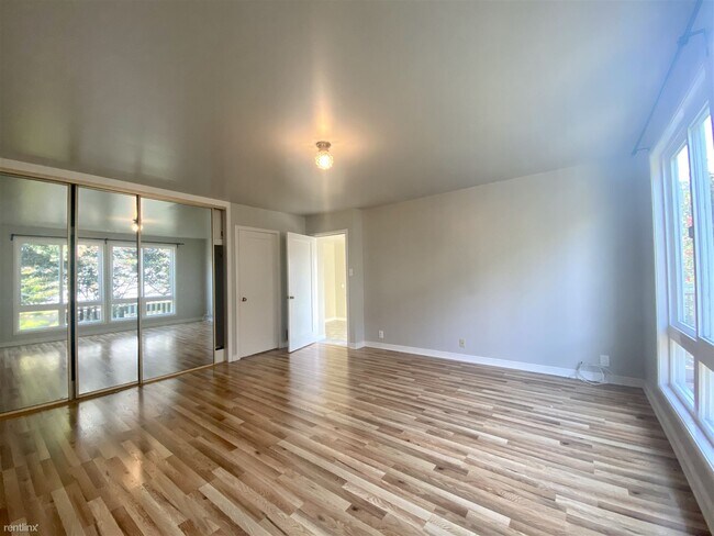Building Photo - 3 br, 1 bath House - 95 Cragmont Ave