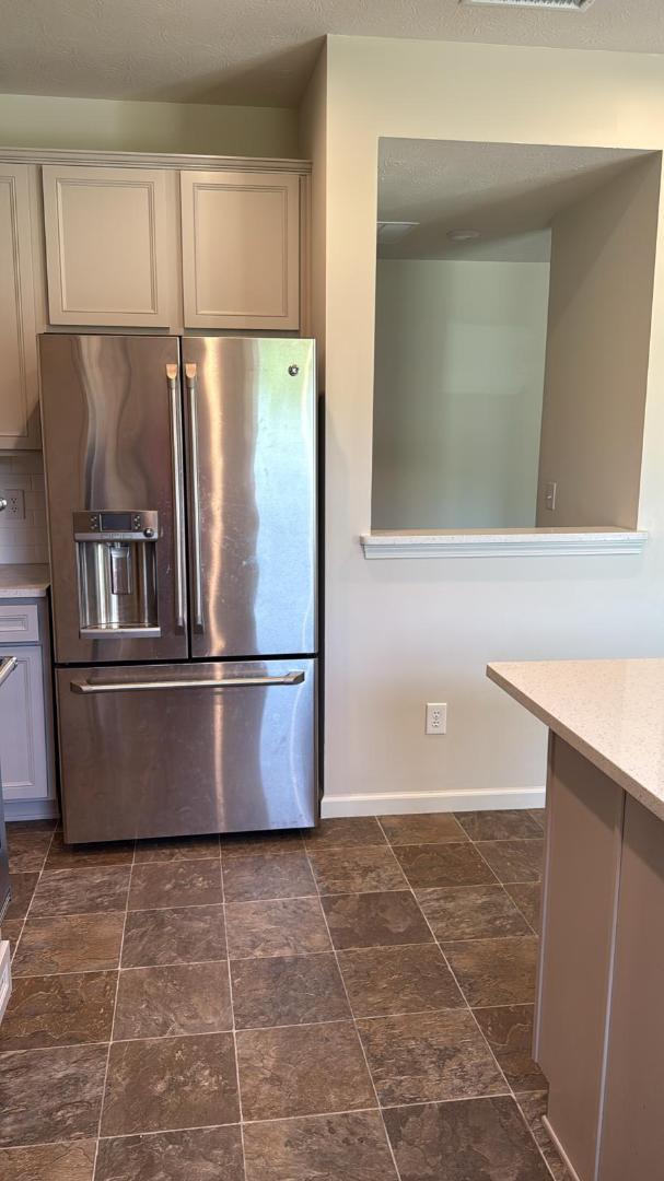 Building Photo - 5312 Veranda Dr