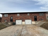 Building Photo - Duplex