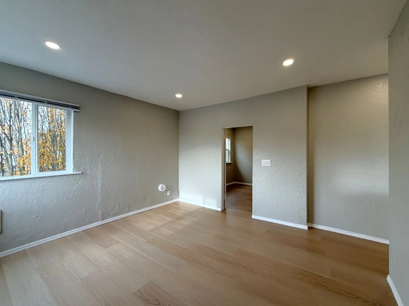 Building Photo - 1223 S J St