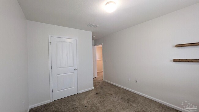 Building Photo - 5881 Little Leaf Court