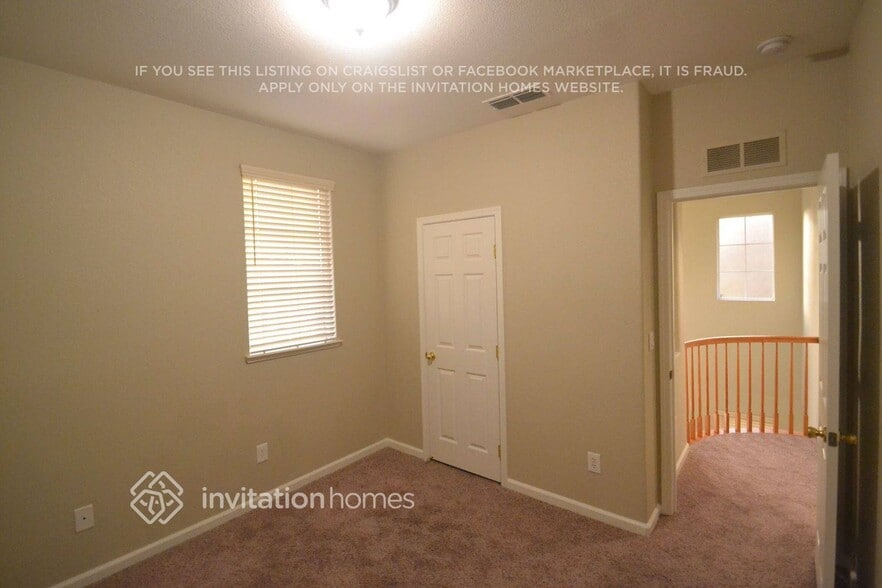 Building Photo - 10235 Juliana Way