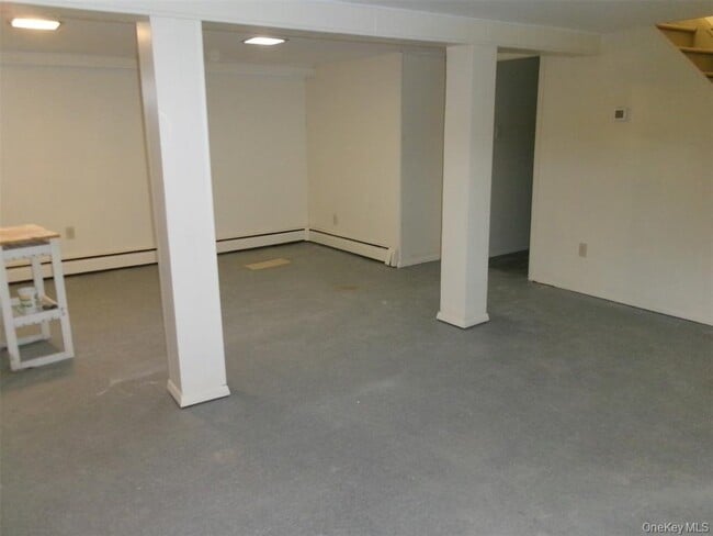 Building Photo - 234 Doherty Ave