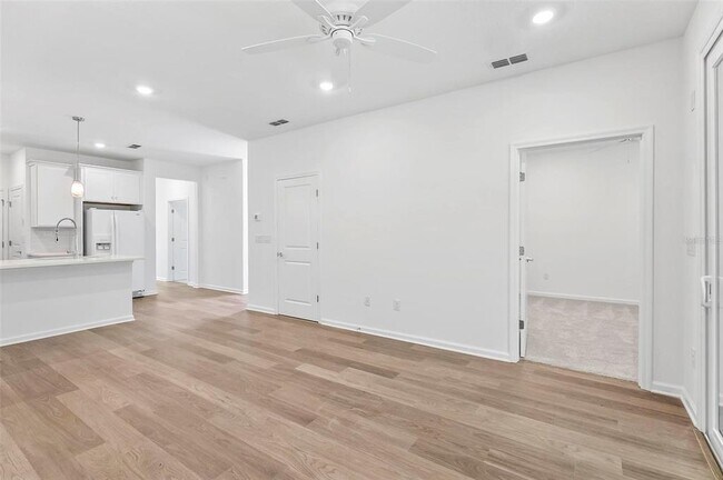 Building Photo - 207 Misty Harbor Trace