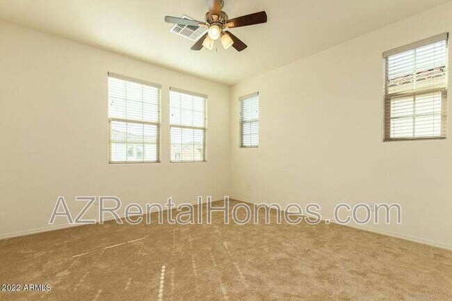 Building Photo - 1683 E Dogwood Ln