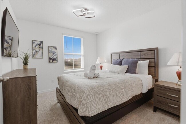 Building Photo - 710 Longboat Dr