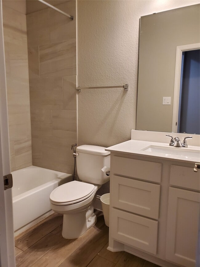 Building Photo - 2338 Cherrywood Ct