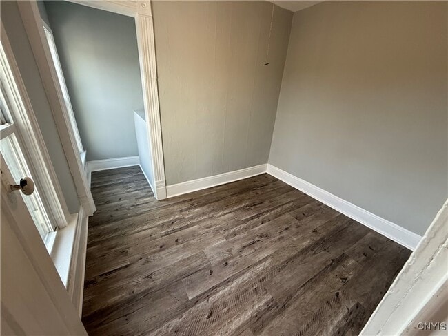 Building Photo - 1375 Burnet Ave