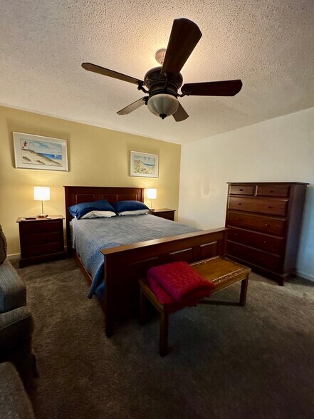 Building Photo - 74 Dunvegan Woods