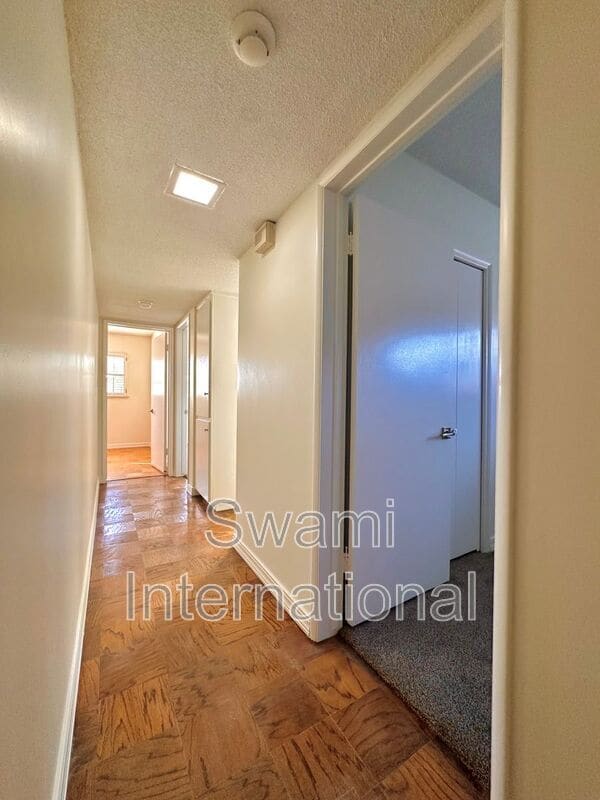 Building Photo - 1820 Avenida Estudiante