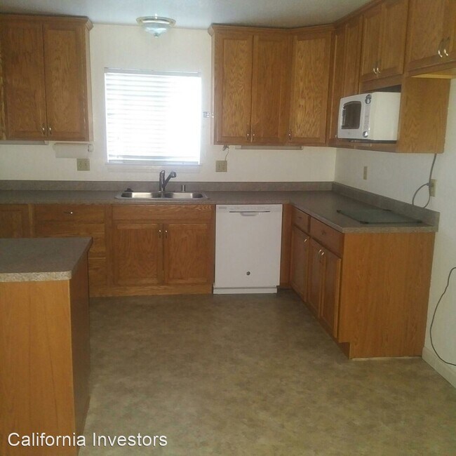 Building Photo - 3 br, 2 bath House - 11435 Edgewood Road