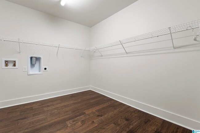Building Photo - 1801 2nd Ave N