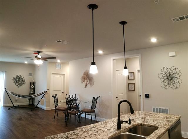 Building Photo - 1735 Wittington Pl