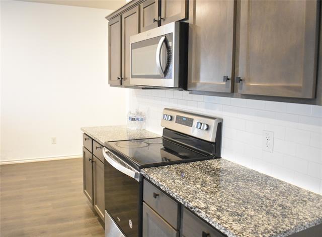 Building Photo - 111 Real Quiet Ln