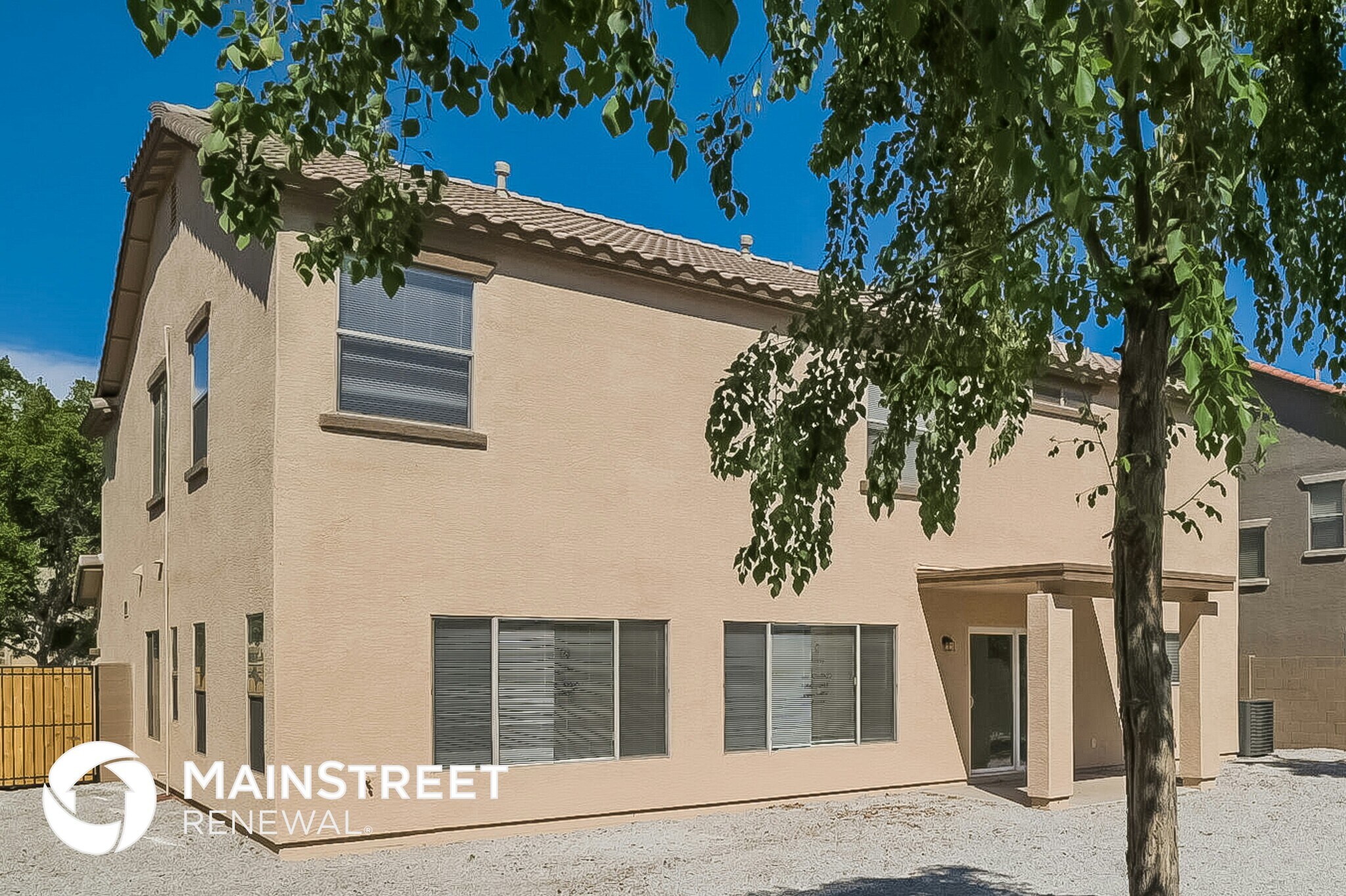 Building Photo - 11871 W Hadley St