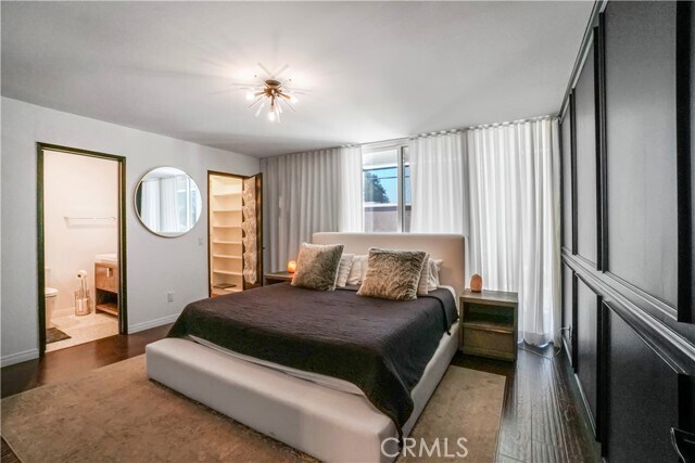 Building Photo - 22041 Costanso St