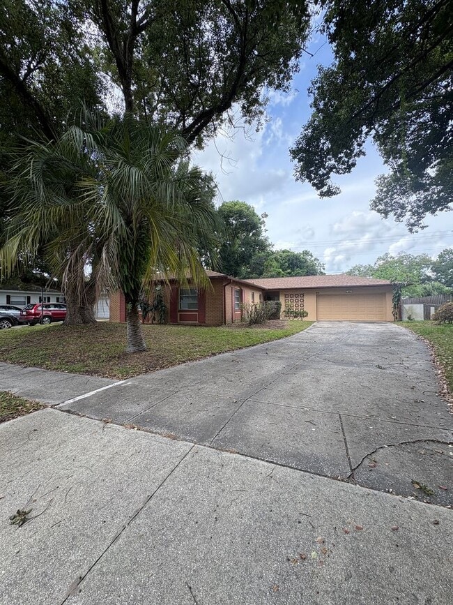 Building Photo - Charming 3 bed, 2 bath home, in Altamonte ...