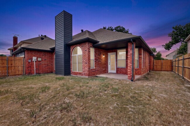 Building Photo - 7314 Gillon Dr