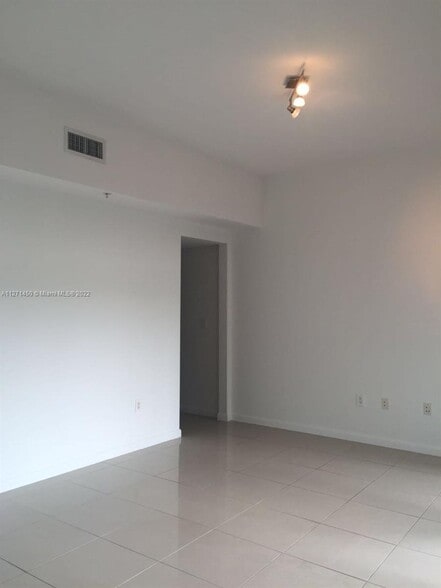 Building Photo - 3470 E Coast Ave