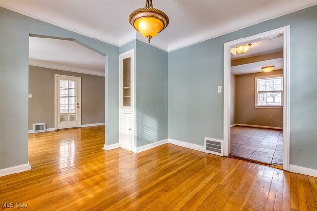 Building Photo - 3807 Northampton Rd