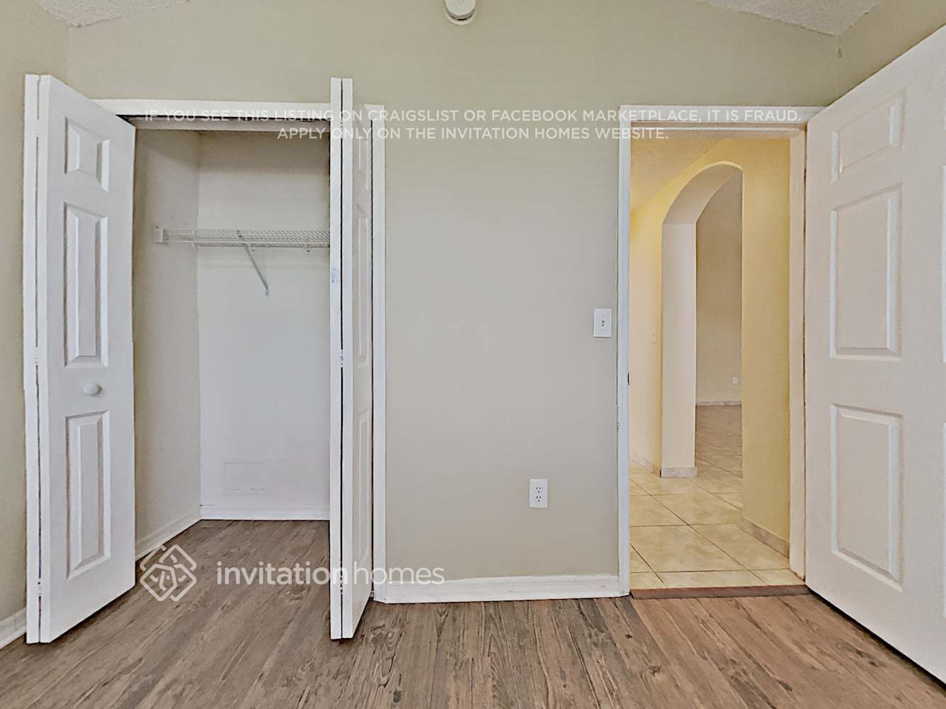 Building Photo - 1813 Snaresbrook Way