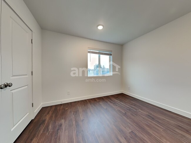Building Photo - 26162 E Calhoun Pl