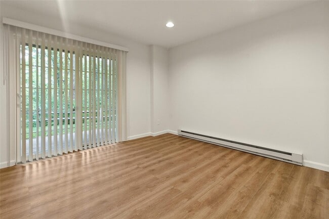 Building Photo - 3303 Morgan Dr