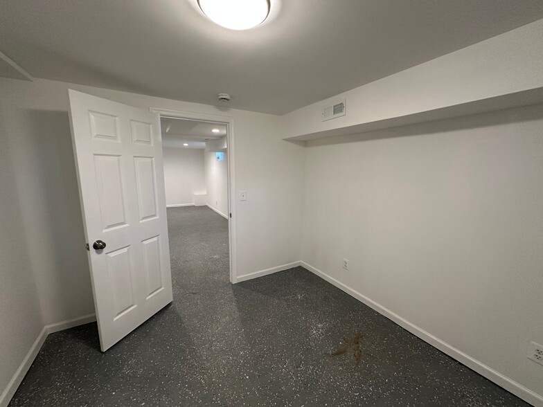 Building Photo - 4201 Audrey Ave