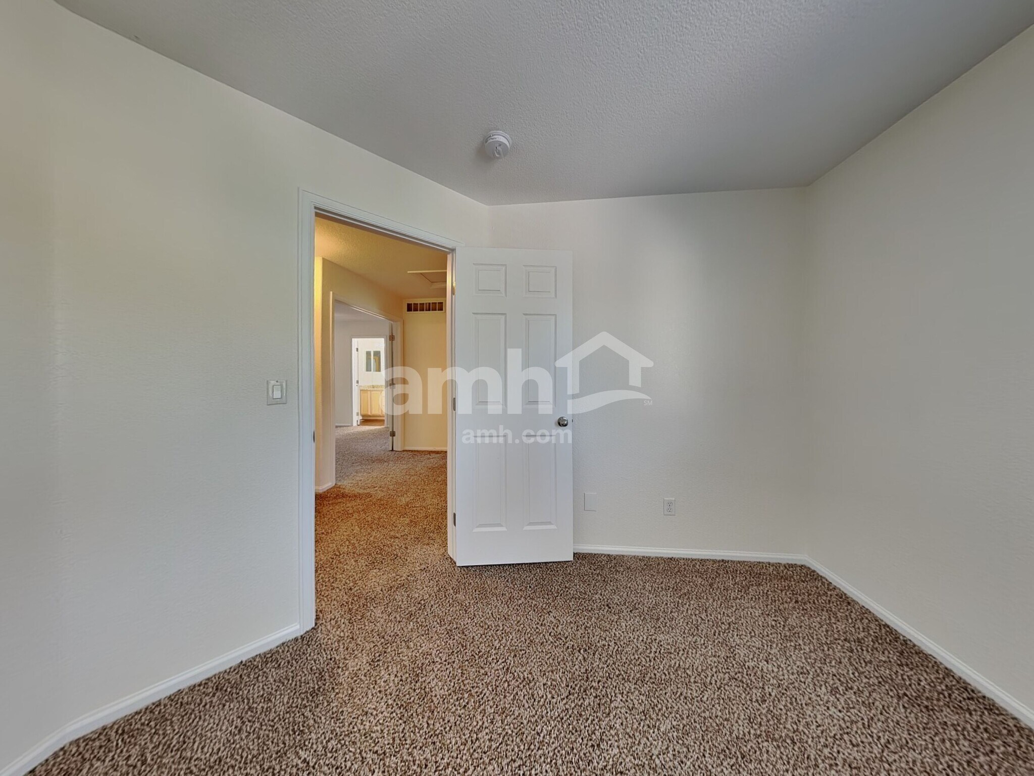Building Photo - 18737 E 51st Pl