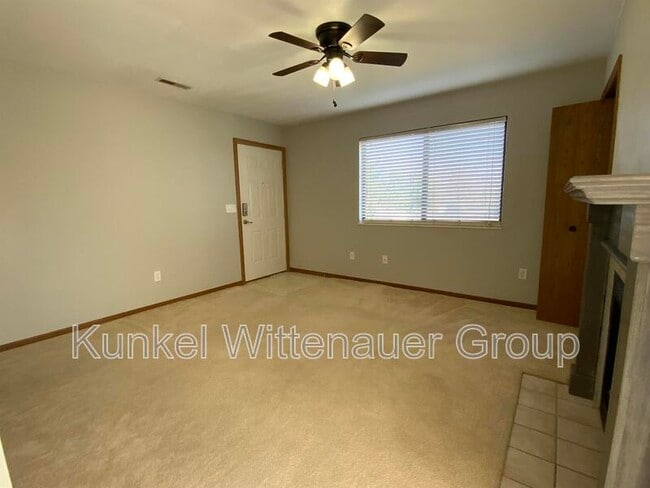 Building Photo - 285 Eagle Ridge