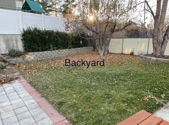 Building Photo - 43 W 1530 S