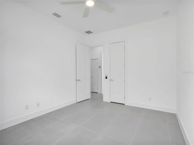 Building Photo - 6192 Kambach St