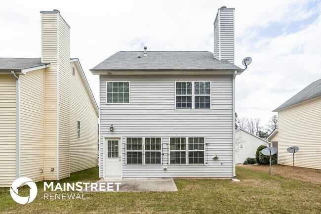 Building Photo - 447 Thistle Cove