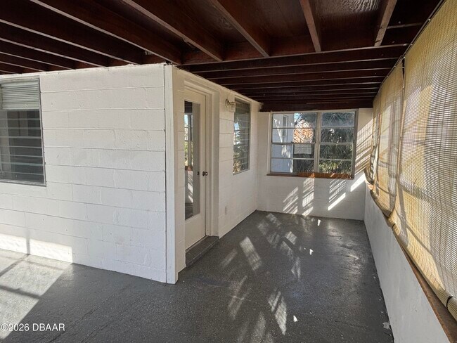 Building Photo - 101 Roberta Rd