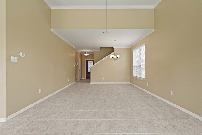 Building Photo - 13839 Rosemere Ln