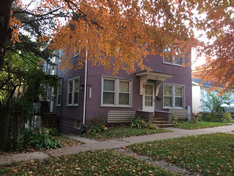 1211 side view - 1211 E 9th St