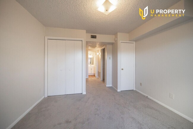 Building Photo - One month rent free for a 13 months lease