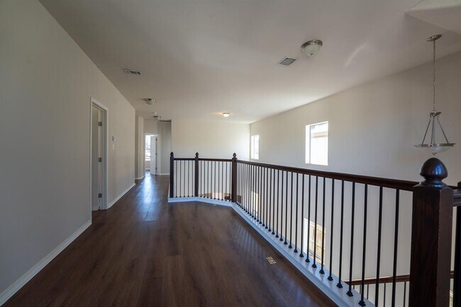 Building Photo - 10125 Milla Cir