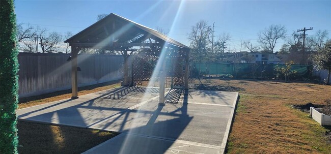 Building Photo - 24115 Ayers Smith Trl