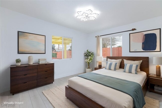 Building Photo - 3008 Lawndale St