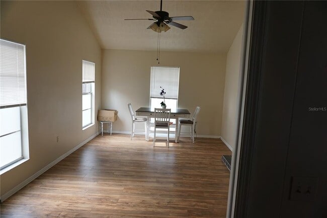 Building Photo - 808 Childers Loop