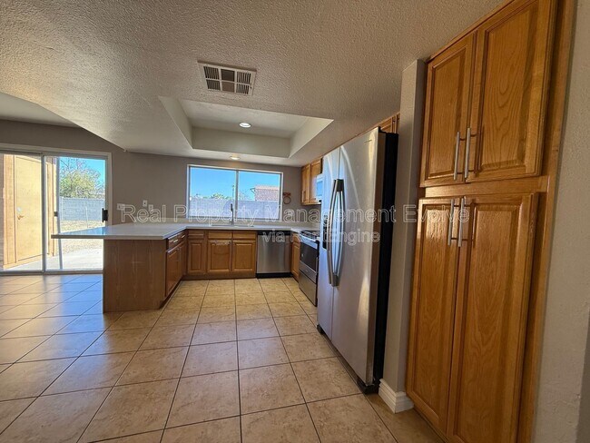 Building Photo - 3626 W Angela Dr