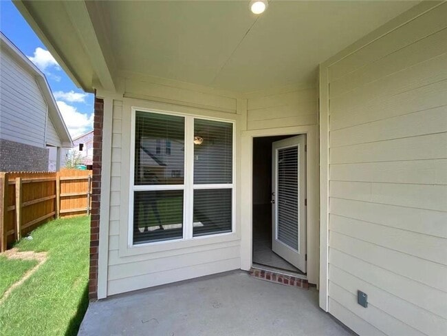 Building Photo - 4208 Birdwatch Loop