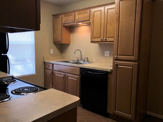 Building Photo - 3608CO