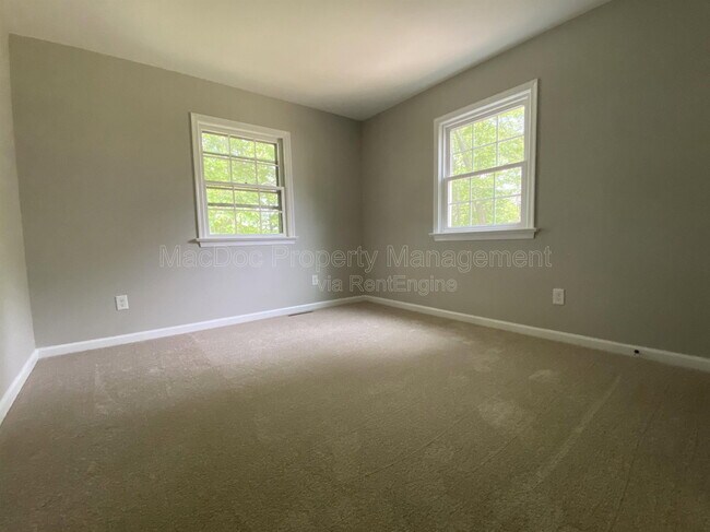 Building Photo - 12202 McClain St