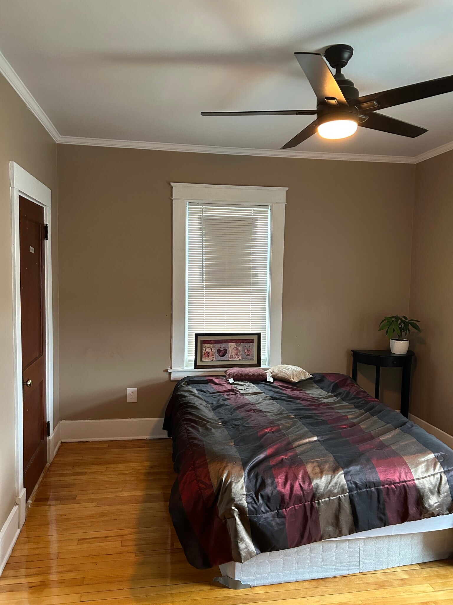 Building Photo - 14 Park St